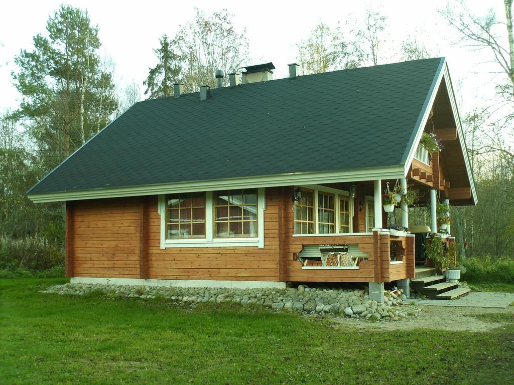 Pihlajamaeen Lomamoekit Vanhakyla Room photo